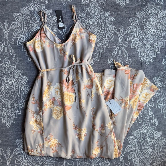 Lulus Feeling Freesia Grey Floral Print Maxi Dress Size XS - Picture 3 of 9